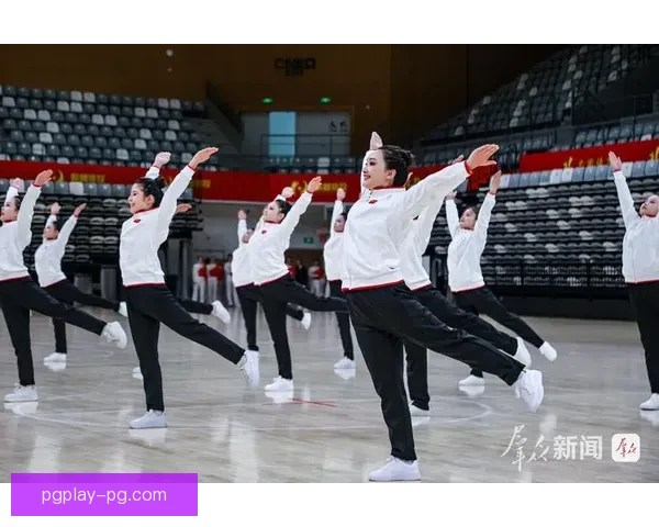 全民健身热潮！一起来参加激情澎湃的体操直播！