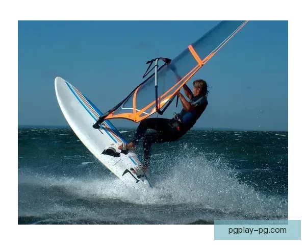 学会皮划艇技巧，享受划水乐趣